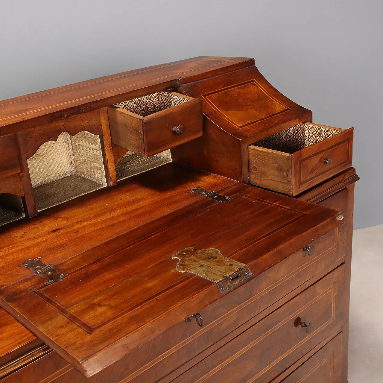 Mobile a ribalta in acero e bronzo con 5 cassetti, '800 4