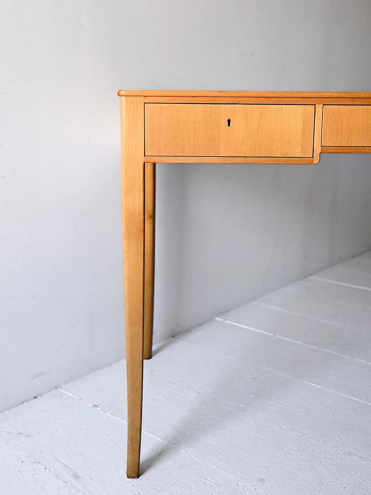 Swedish desk in light birch by Carl Malmsten for Åfors, 1990s 7