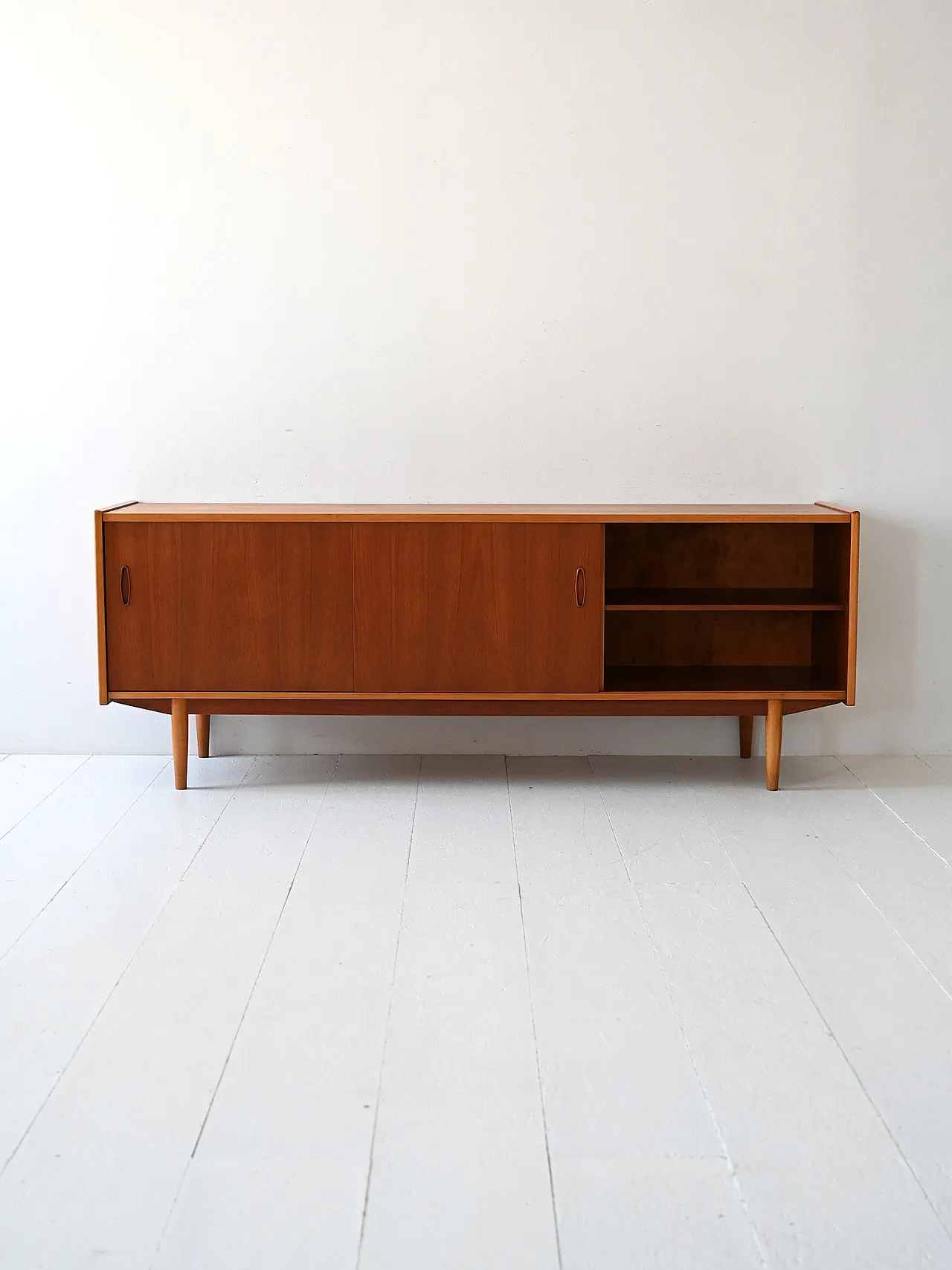Sideboard “Trio” in teak and oak by Nils Jonsson for Hugo Troeds, ann 3