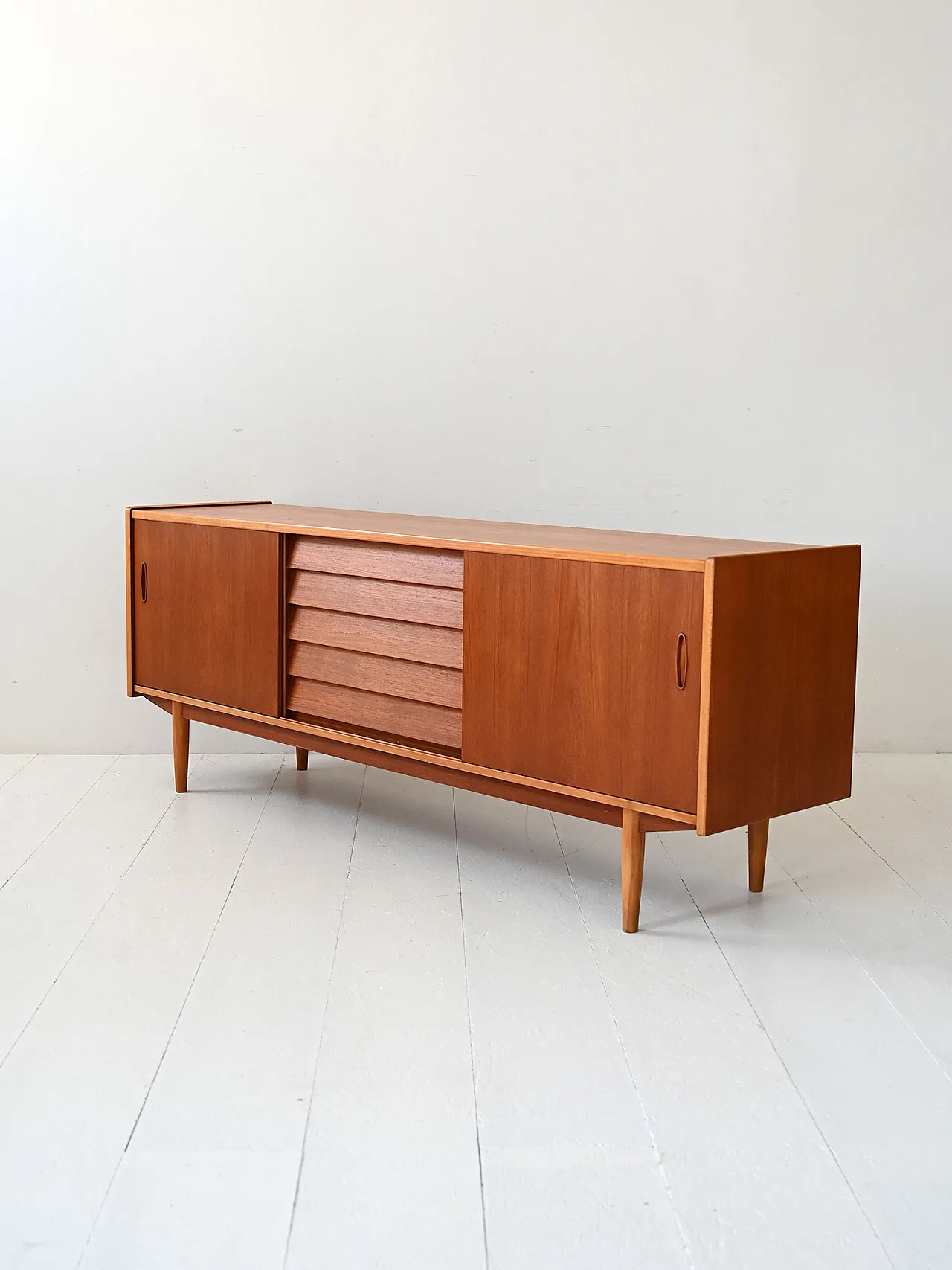 Sideboard “Trio” in teak and oak by Nils Jonsson for Hugo Troeds, ann 6