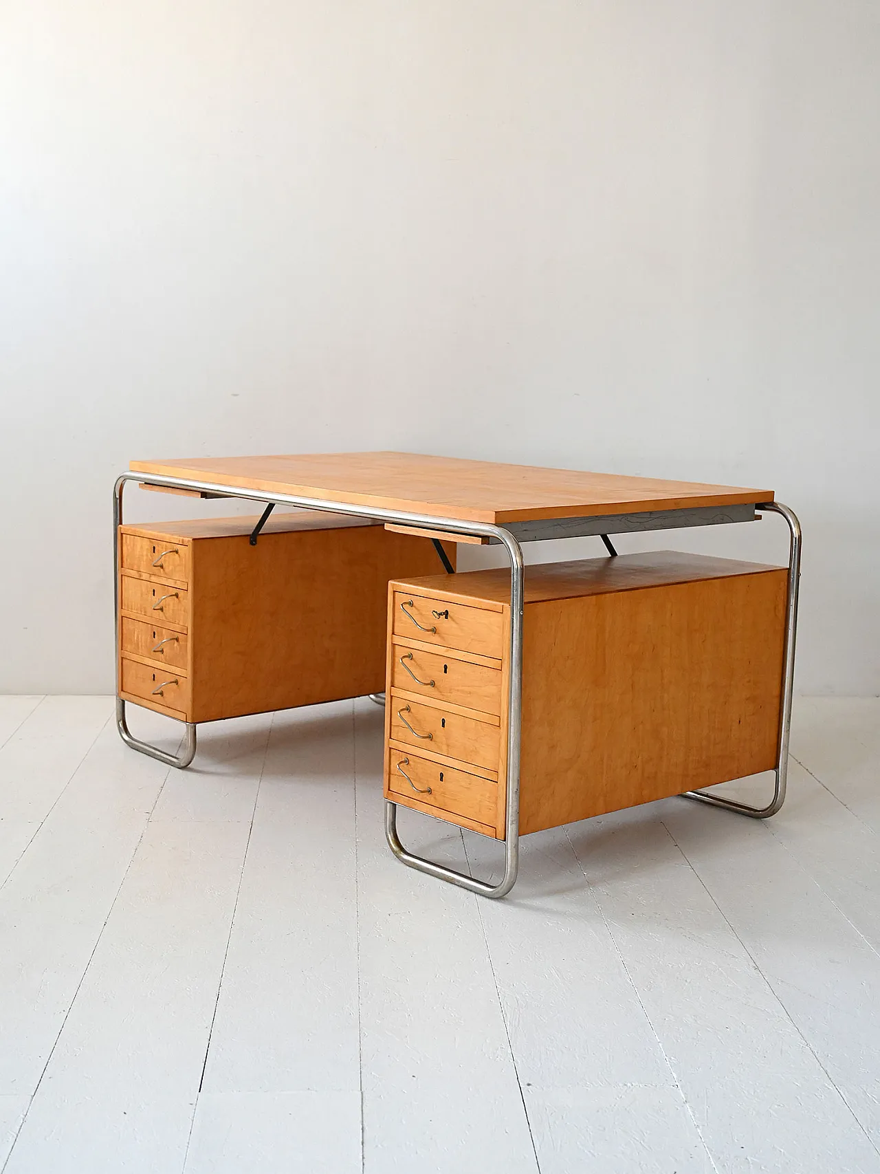 Scrivania scandinava in betulla e acciaio di Mücke & Melder, anni ’30 4