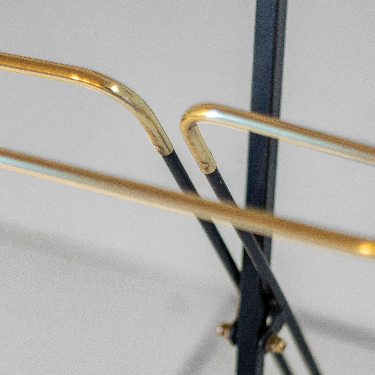 Italian folding valet stand in beech by Fratelli Reguitti, 50s 9