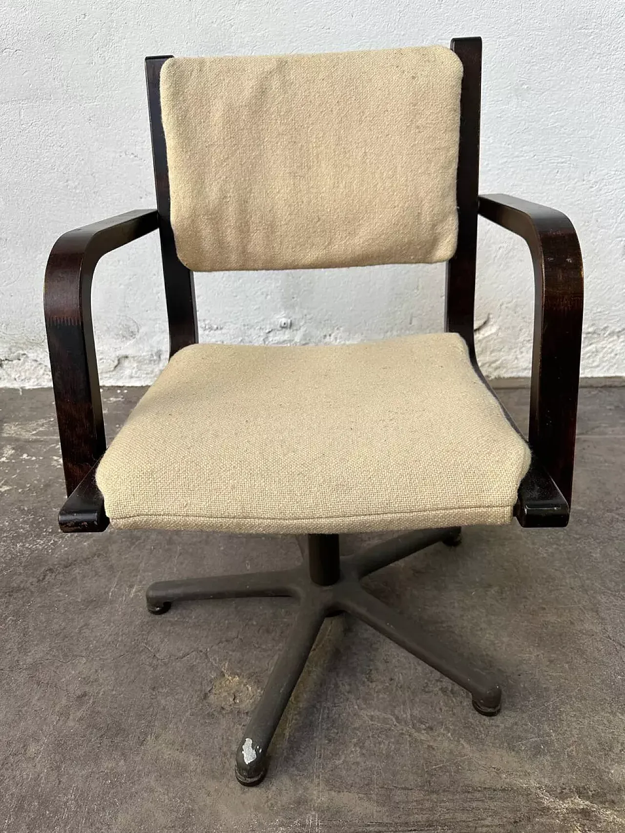 Swivel office chair by Trio Raita, 20th century 7