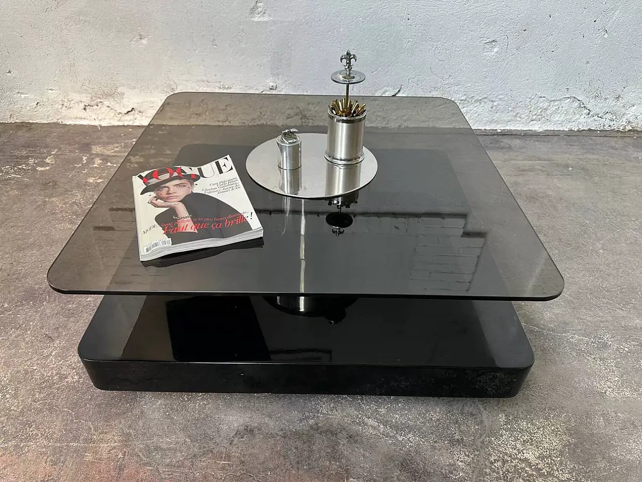 Square coffee table designed by Marco Fantoni for Tecno, 1970s 10