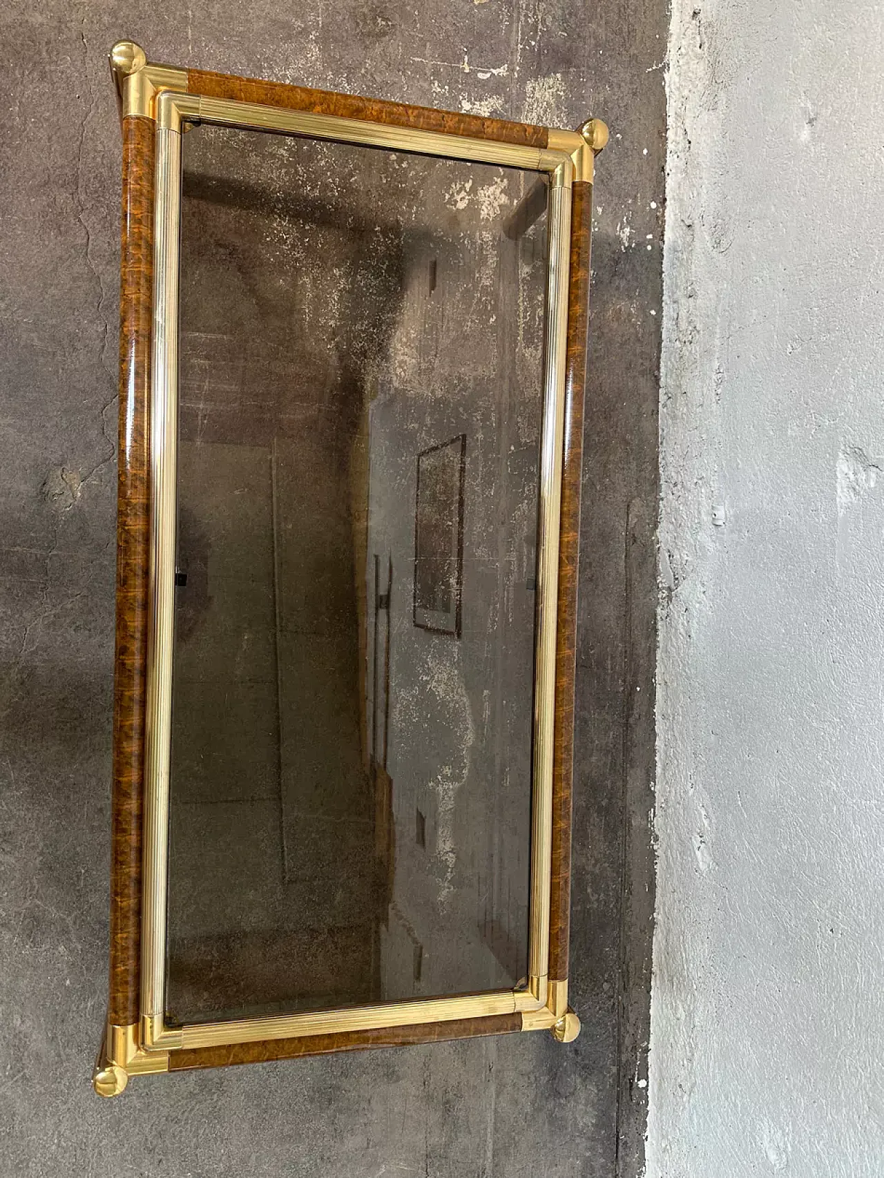 Coffee table in golden metal and fake elm briar, 1980s 7