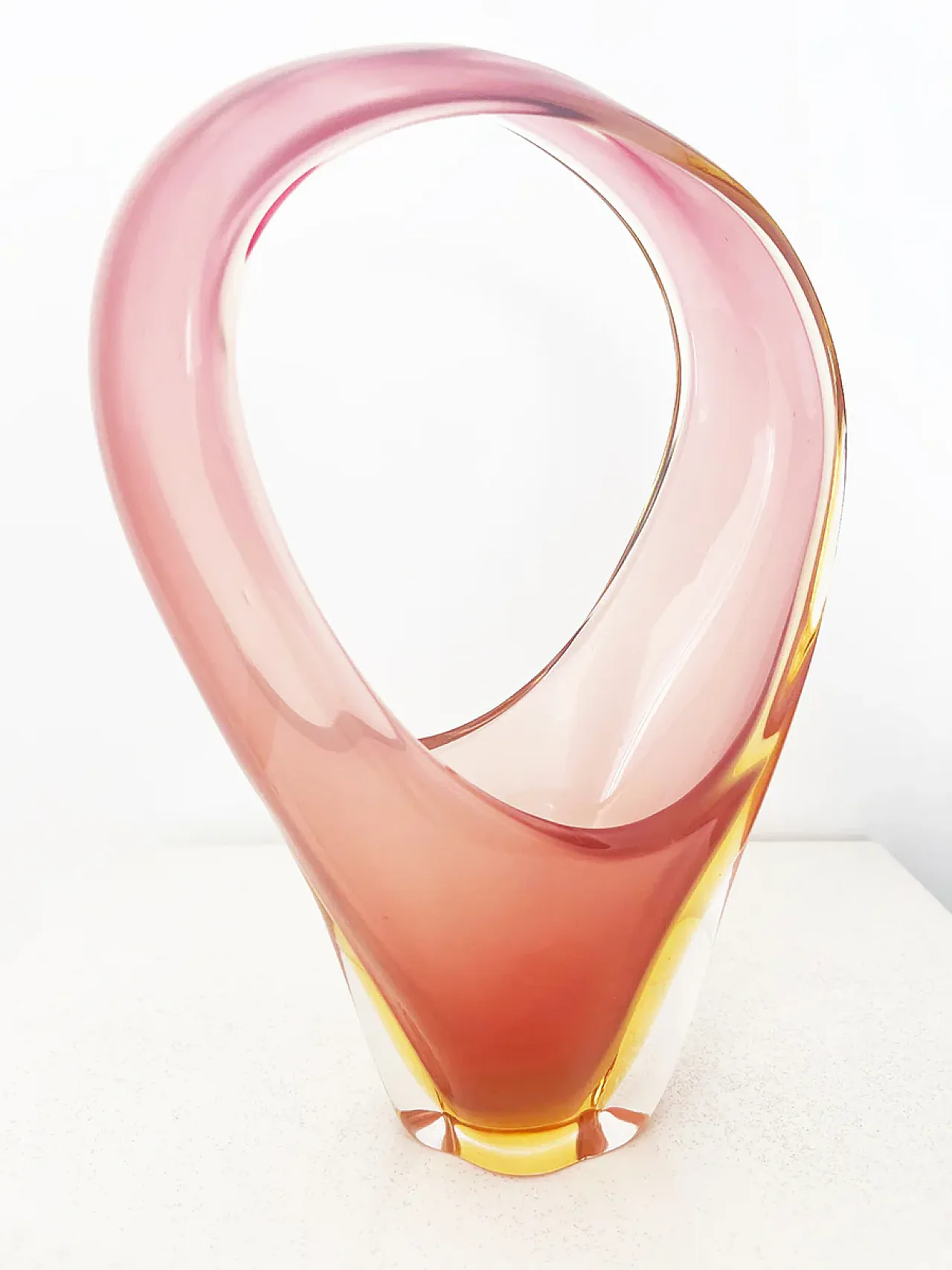 Pink and yellow Murano glass basket, 1950s 1
