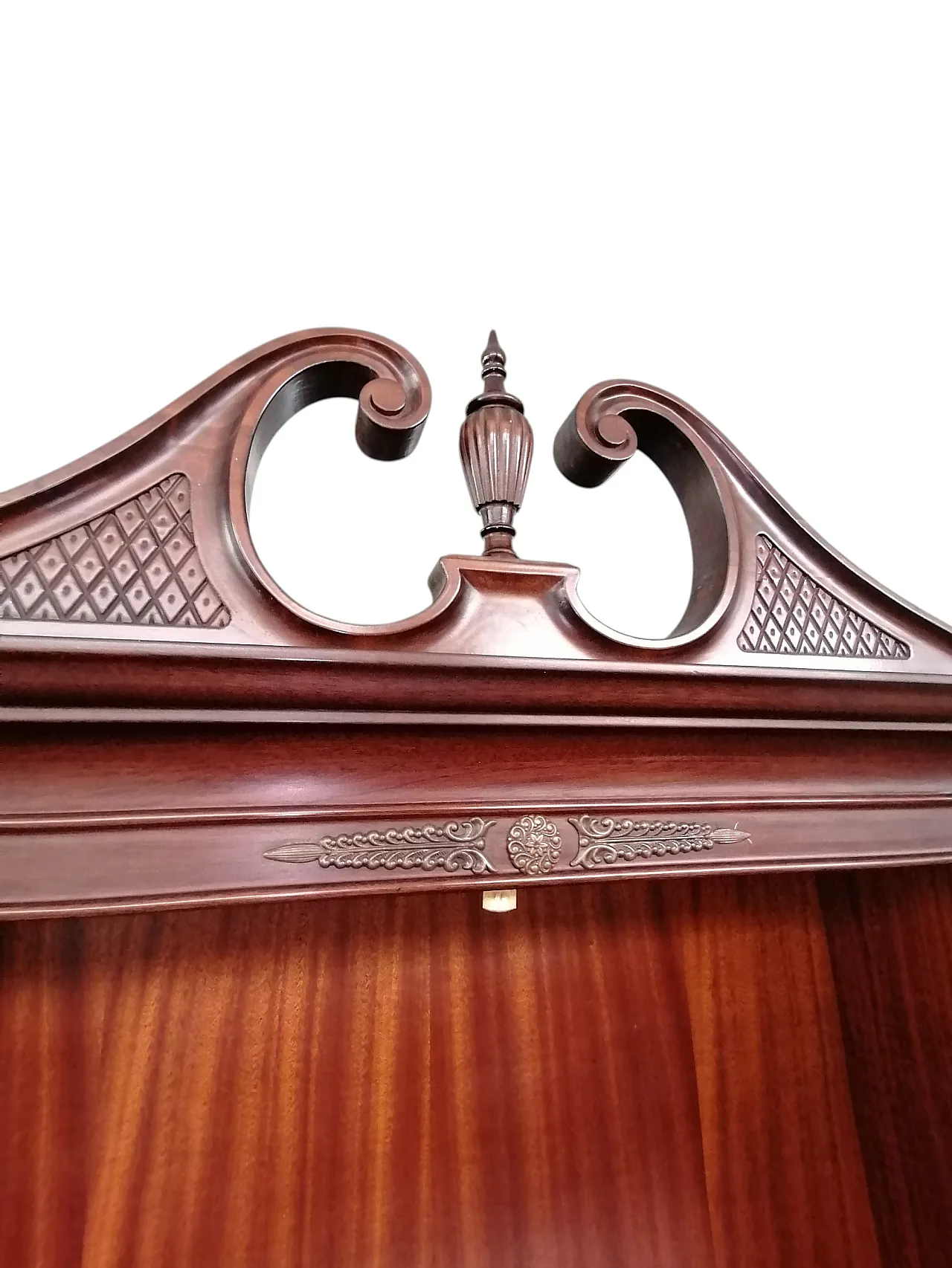 Vetrina Tremeau con secretaire Chippendale, anni '50 8