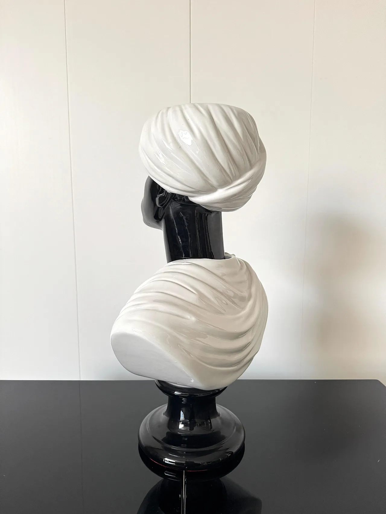 Testa di Moro vase by Piero Fornasetti for Fornasetti, 1960s 10