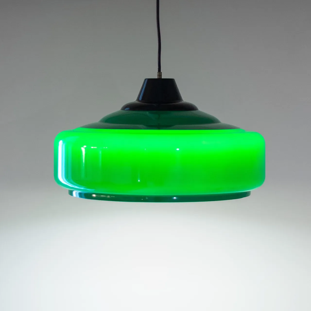 Lampadario da sala biliardo, color verde, anni '60 3