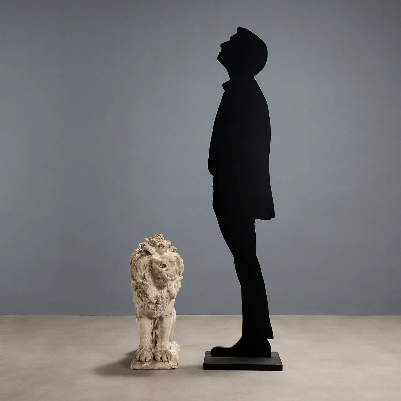 Scultura in gesso raffigurante un leone seduto, '800 2