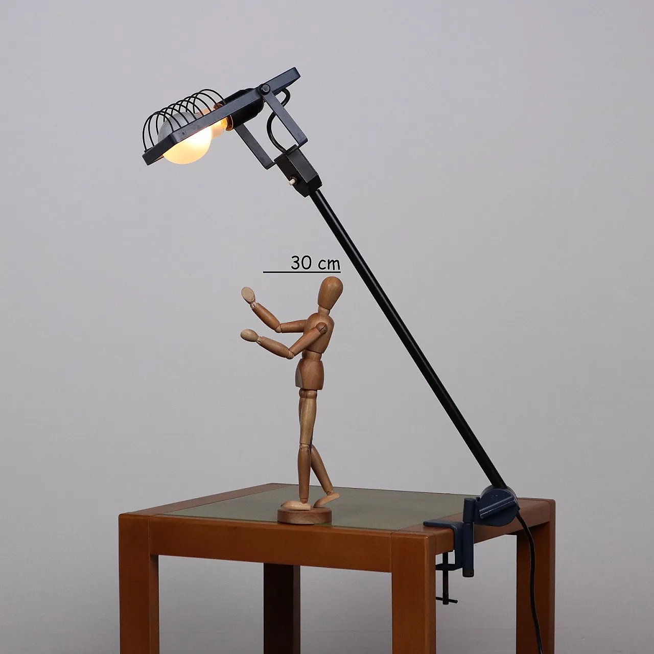 Lampada Sintesi Morsetto di Ernesto Gismondi per Artemide, anni '70 2
