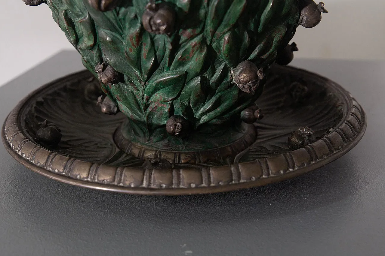 Vaso con base in rame e placcatura parziale in argento, '800 11