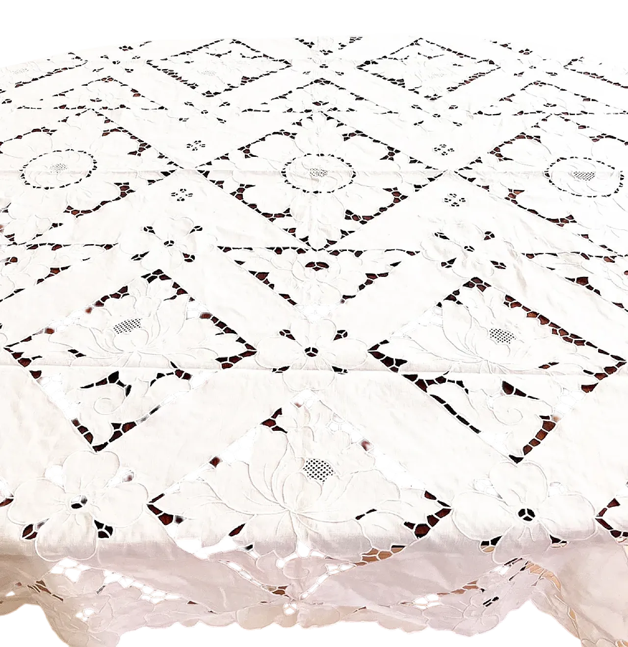 Linen tablecloth with carving embroidery, 20th century 5
