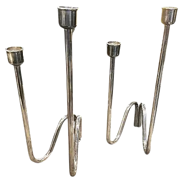 Coppia di candelabri Lino Sabattini placcati in argento, anni '80