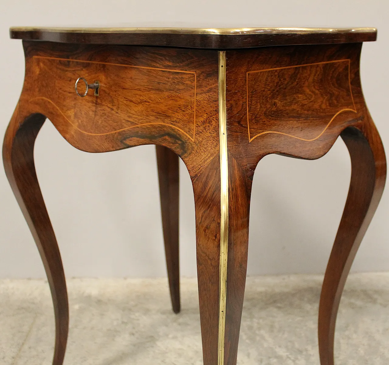 Tavolino in palissandro intarsiato Napoleone III '800 9