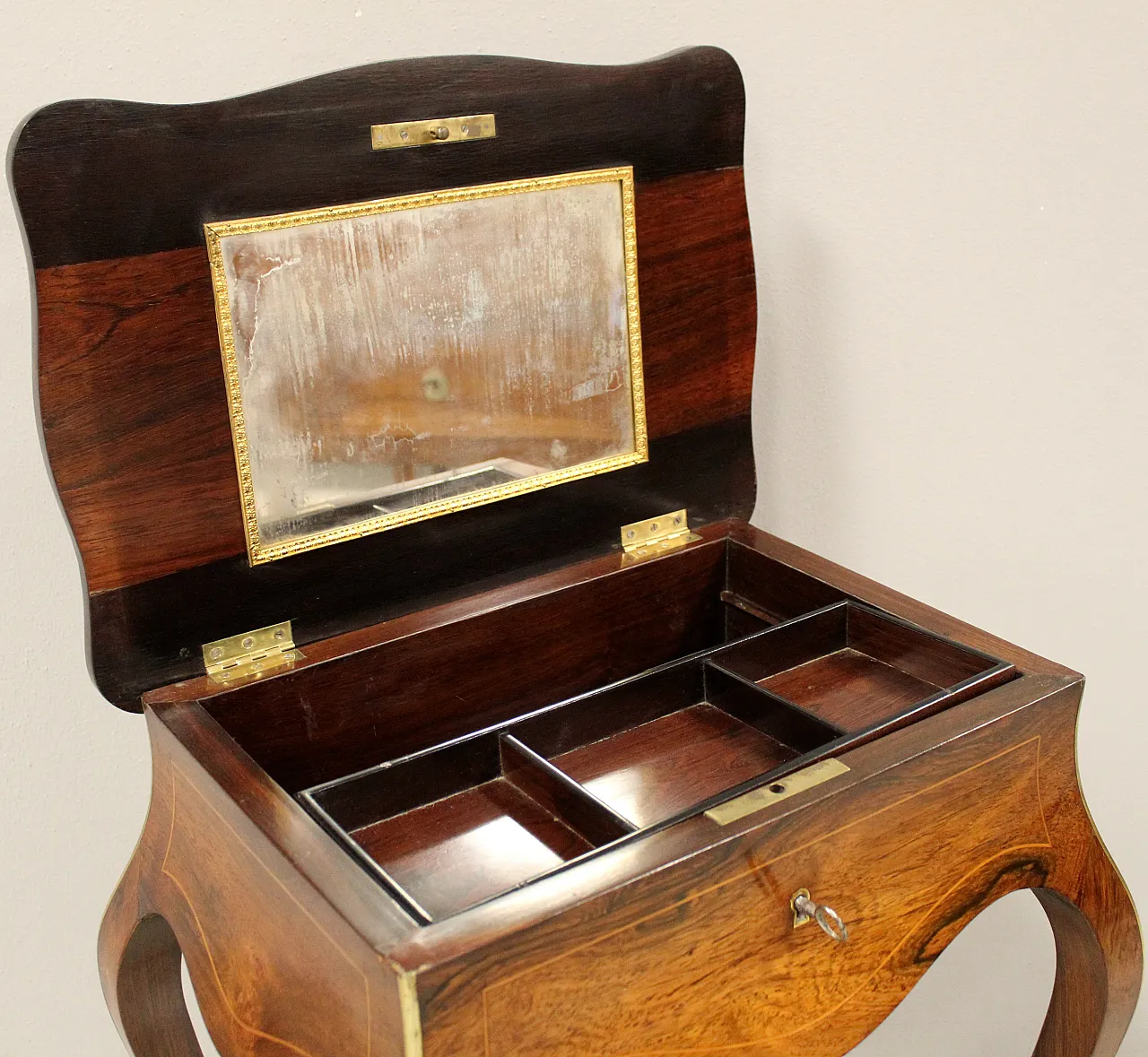 Tavolino in palissandro intarsiato Napoleone III '800 11