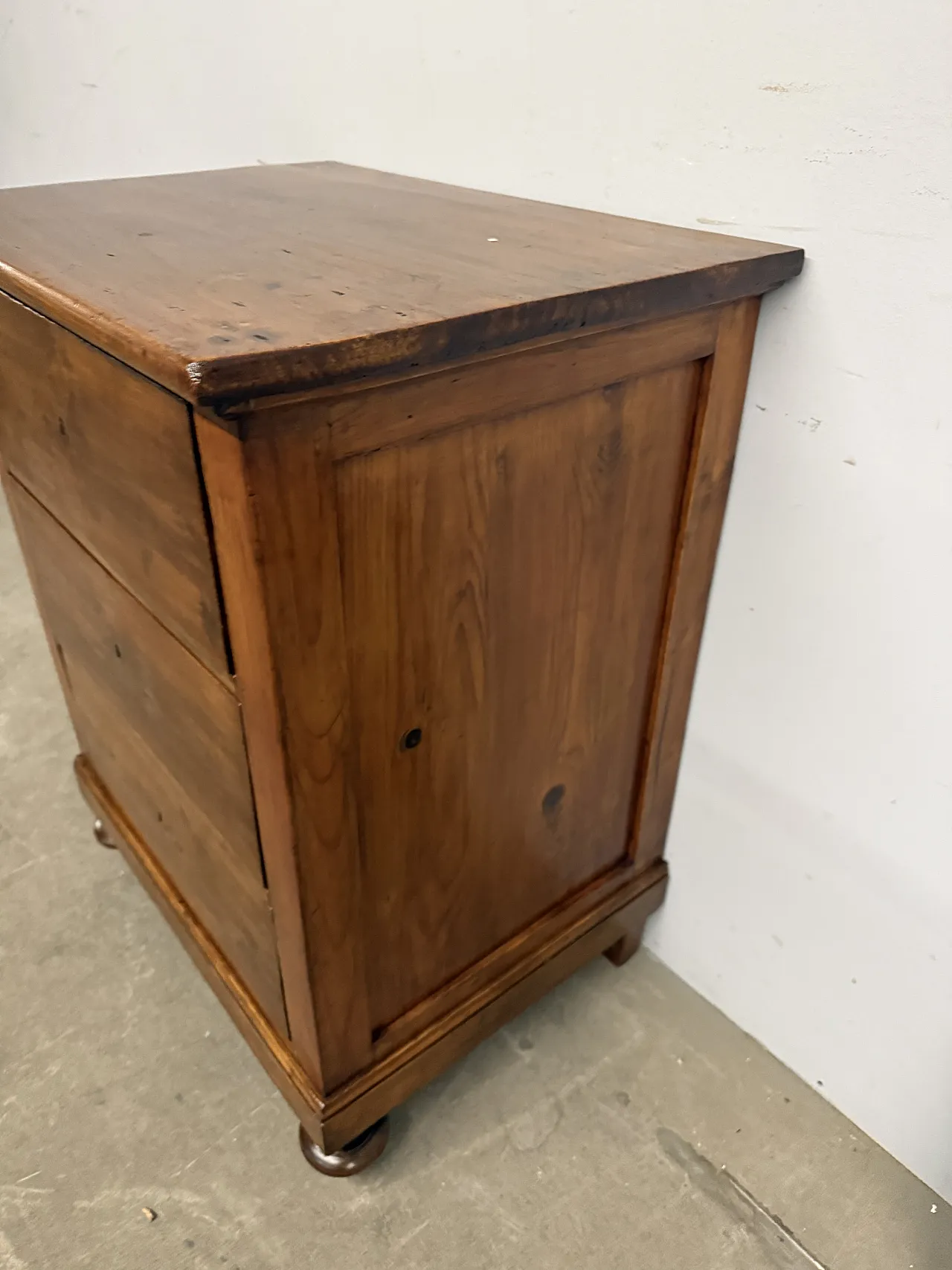 Tuscan sideboard, 19th century 12
