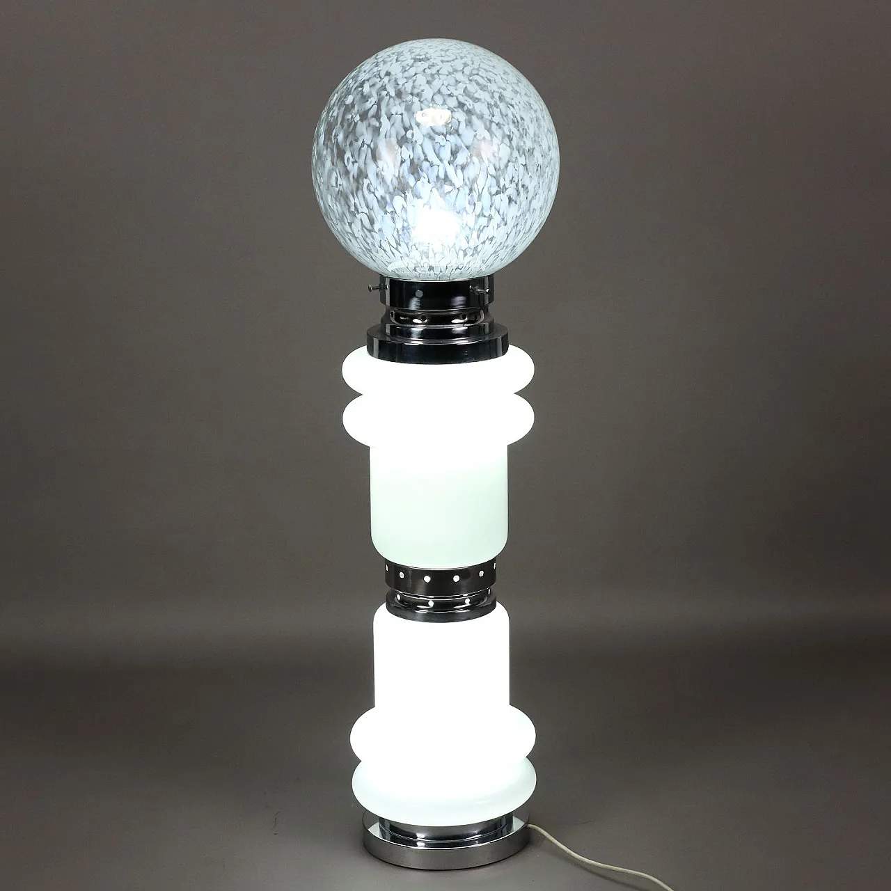 Lampada da terra in metallo cromato e vetro, fine '900 1