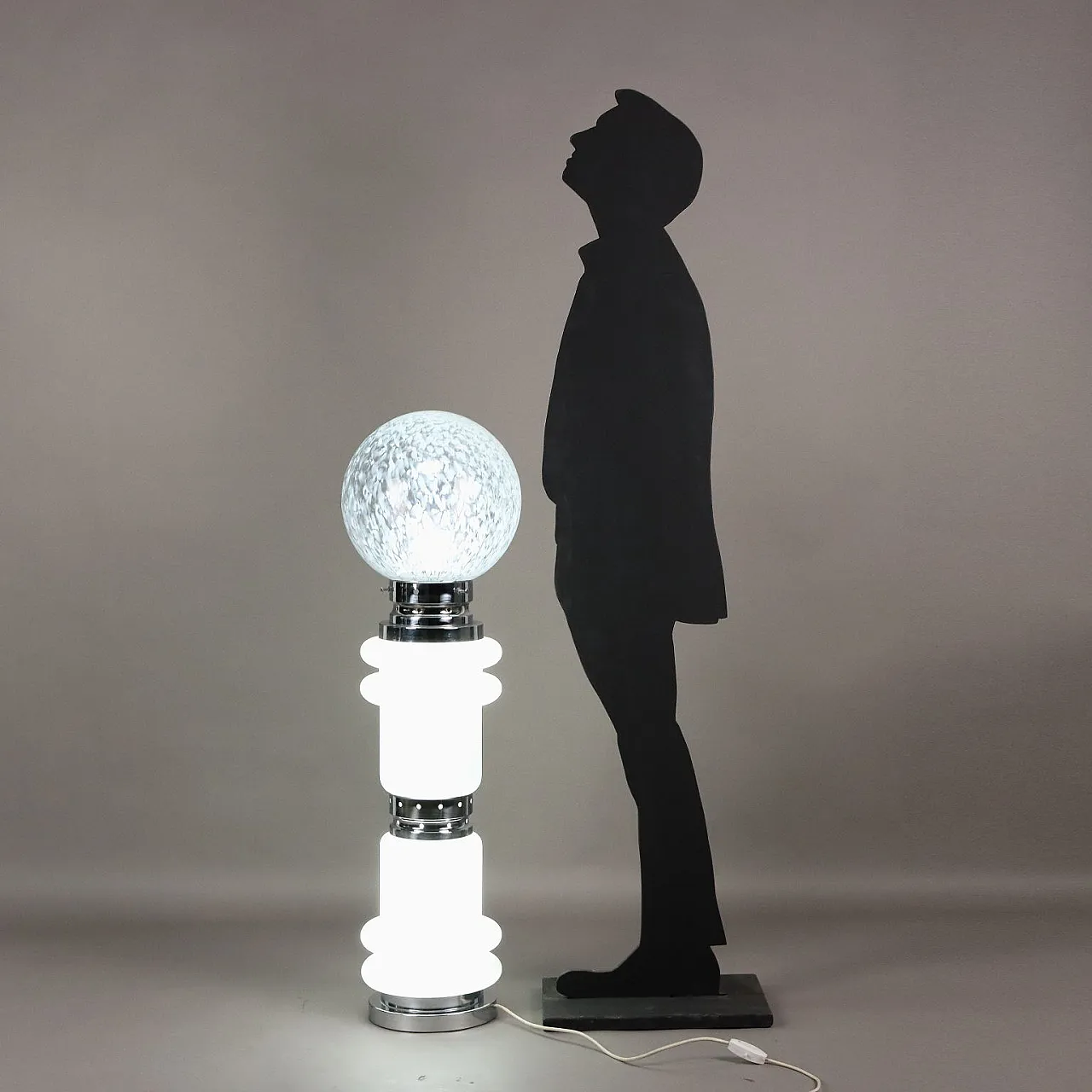 Lampada da terra in metallo cromato e vetro, fine '900 2