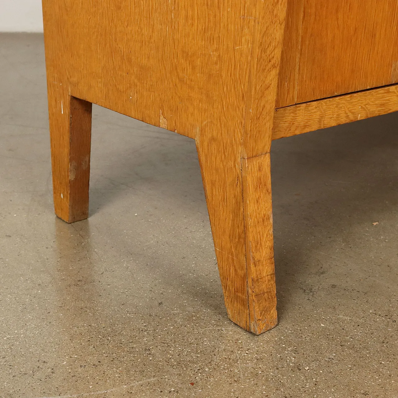 Libreria in rovere impiallacciato con ribalta e vano contenitore, anni '50 9