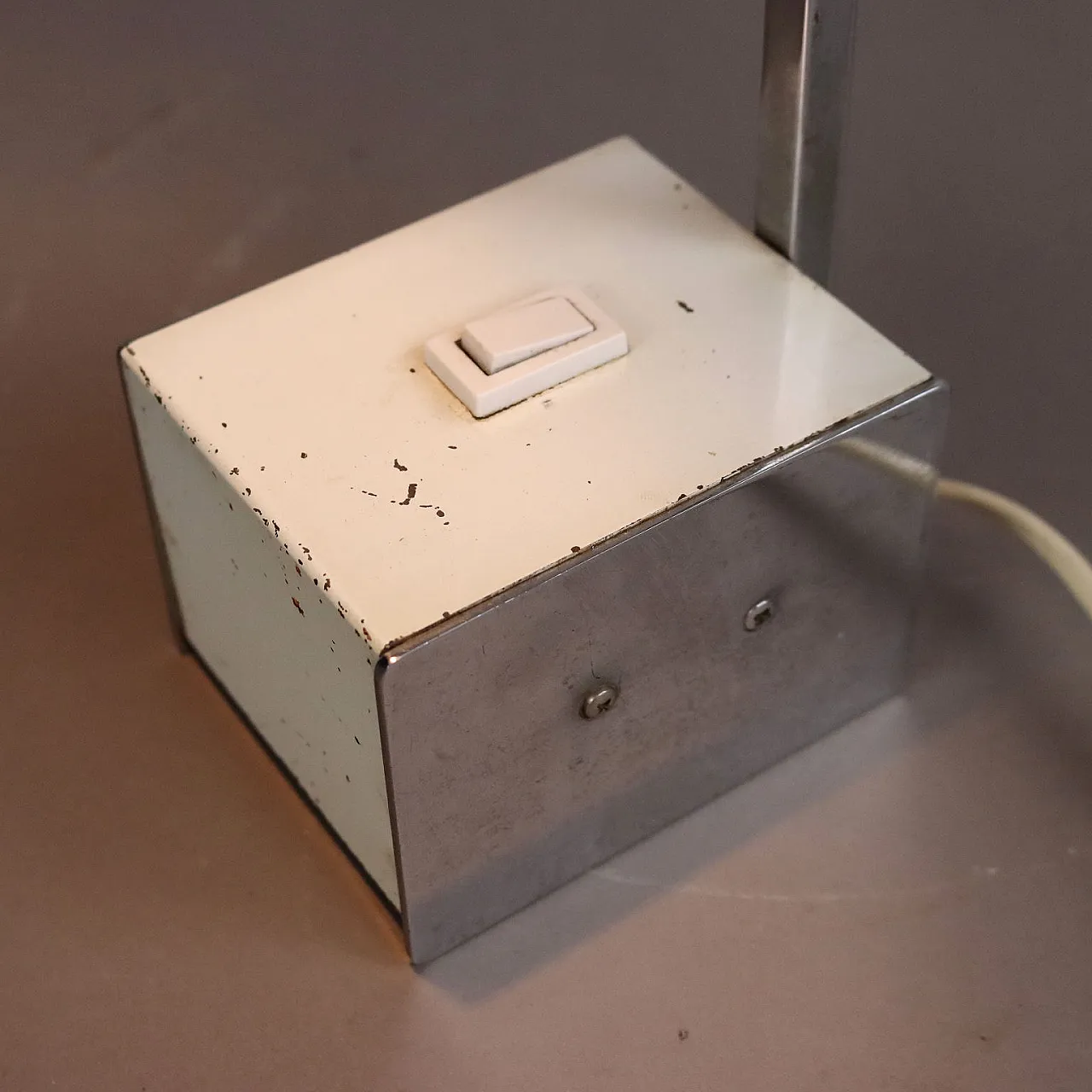 Lampada in alluminio e metallo di Stilnovo, anni '70 6