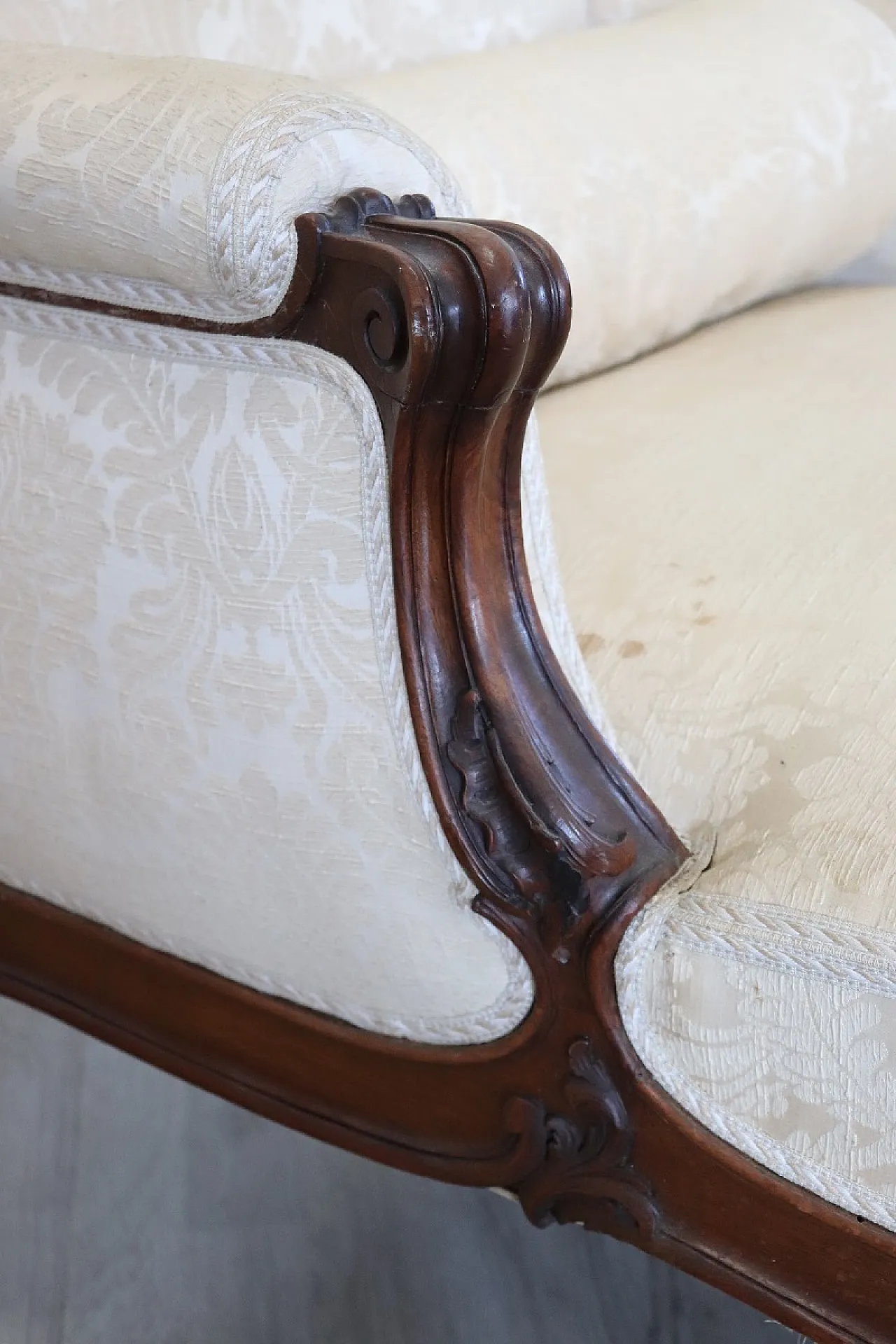 Louis XV chaise longue daybed, late 19th century 4