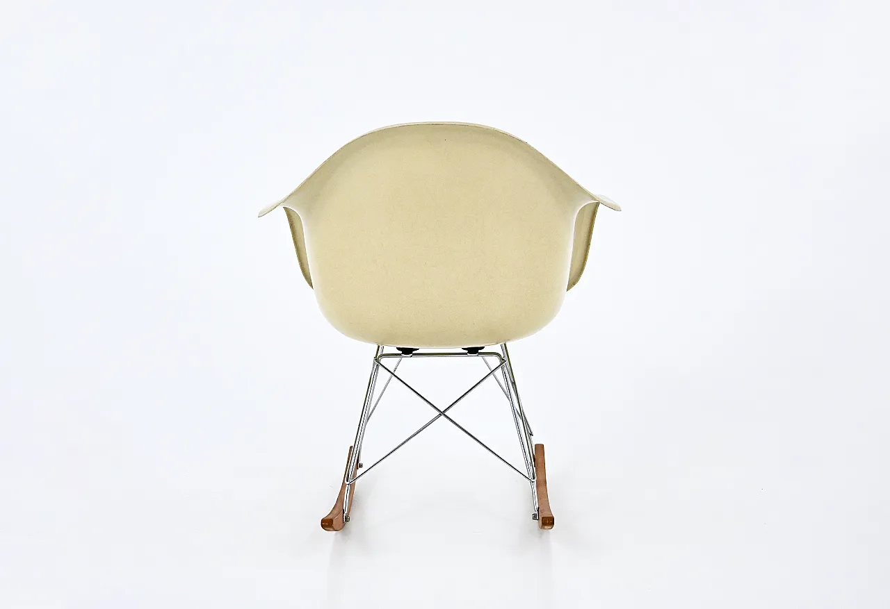 Sedia a dondolo RAR di Charles & Ray Eames per Herman Miller, anni '60 5