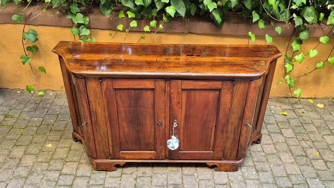 Credenza emiliana in legno di noce, '700 2