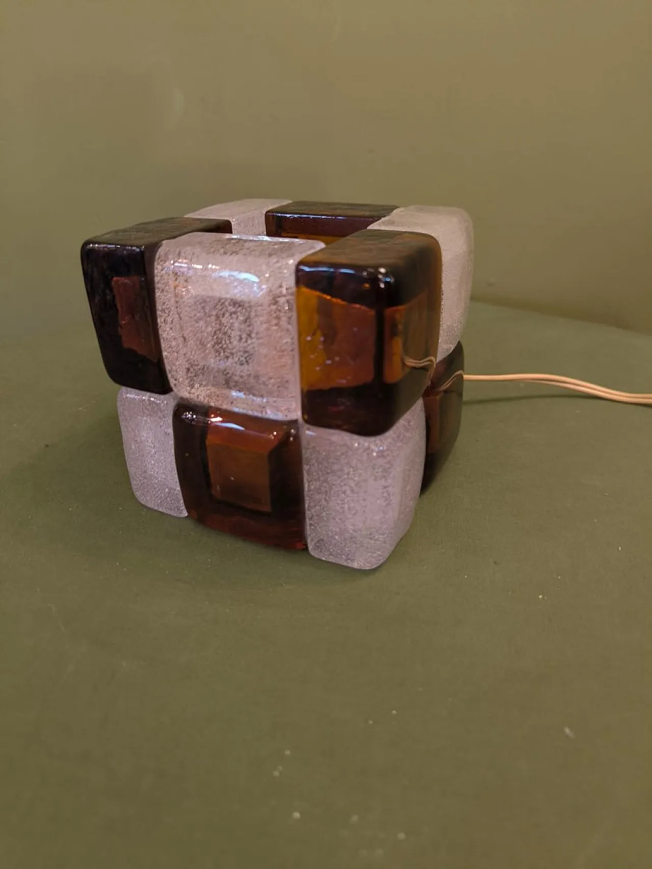 Lampada da tavolo cubo di Poliarte, anni '70 1