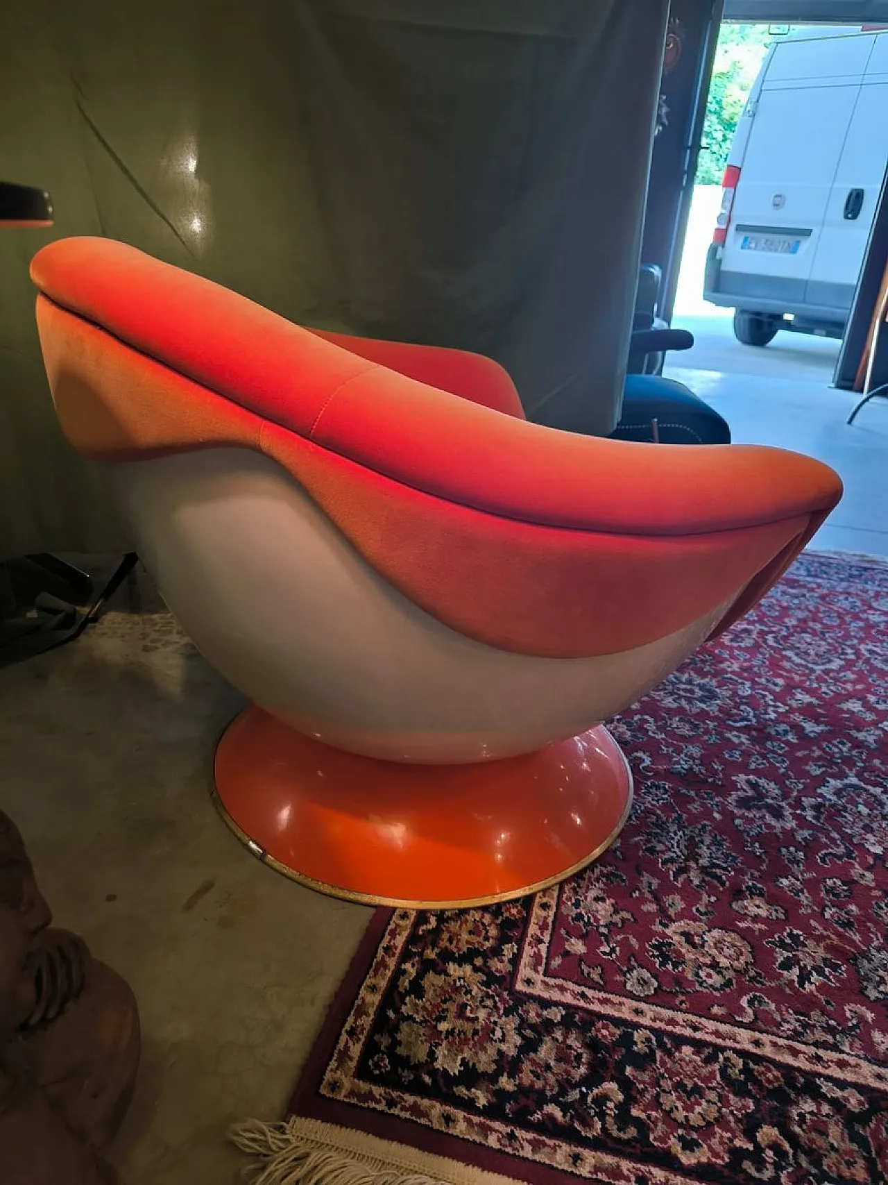 Round orange armchair, 1970s 5