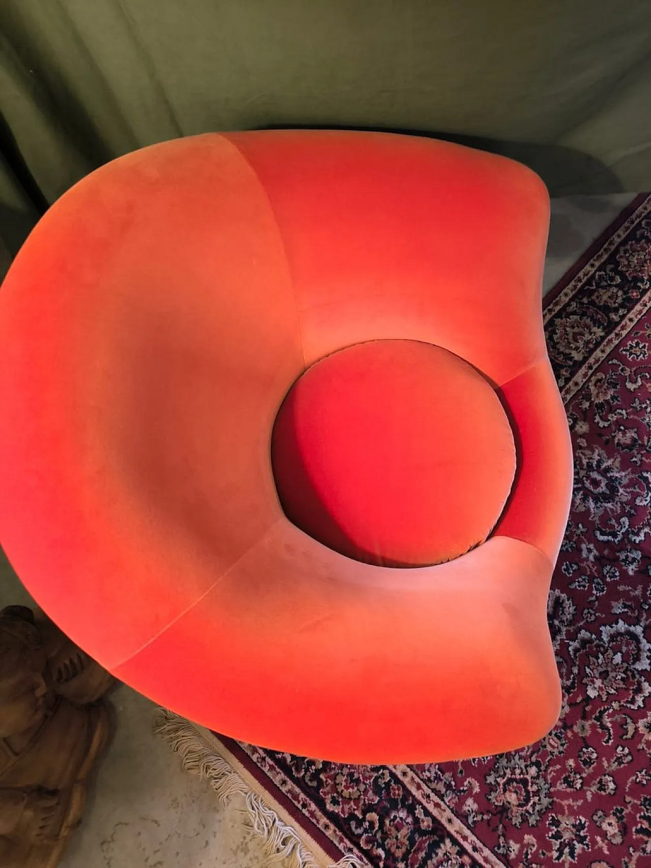 Round orange armchair, 1970s 6