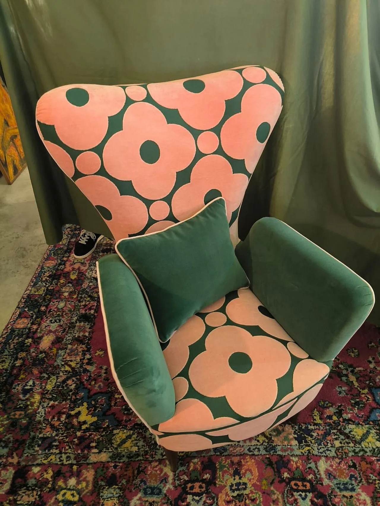 Pair of patterned armchairs, 1950s 7