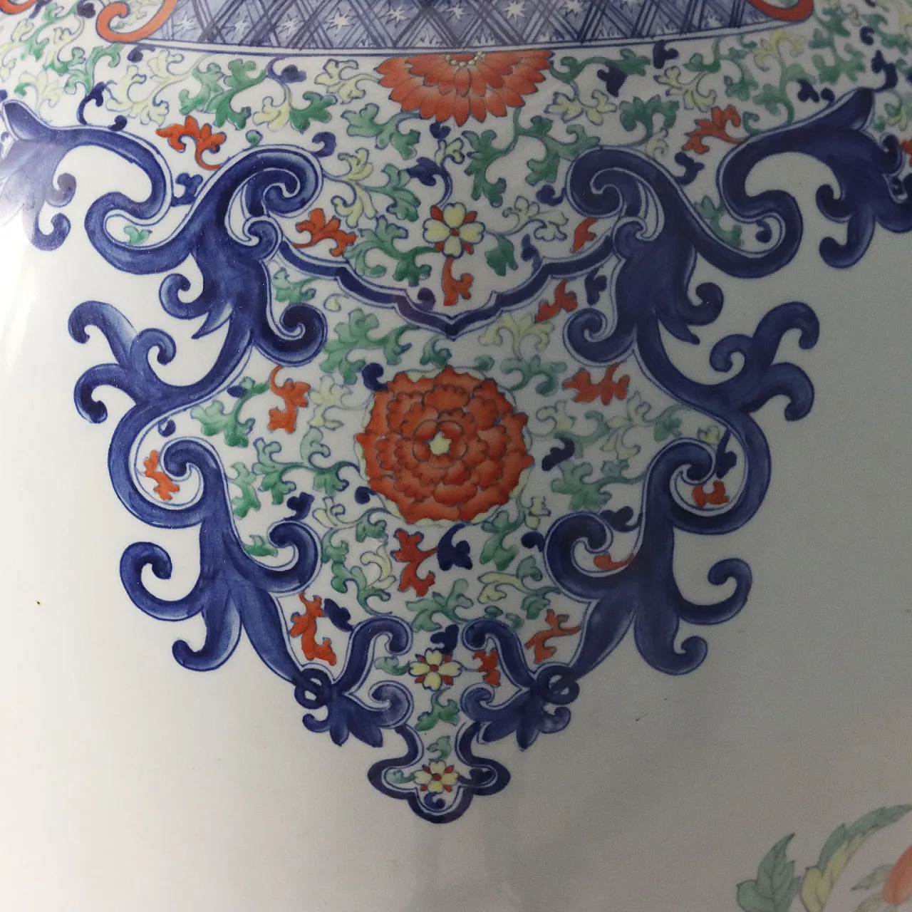 Coppia di vasi a balaustro con coperchio, '900 8