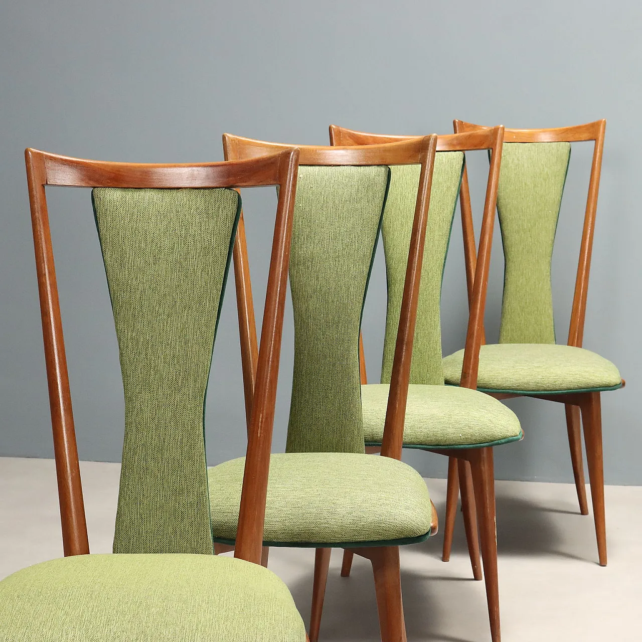 8 Dining chairs in wood and fabric, 20th century 3