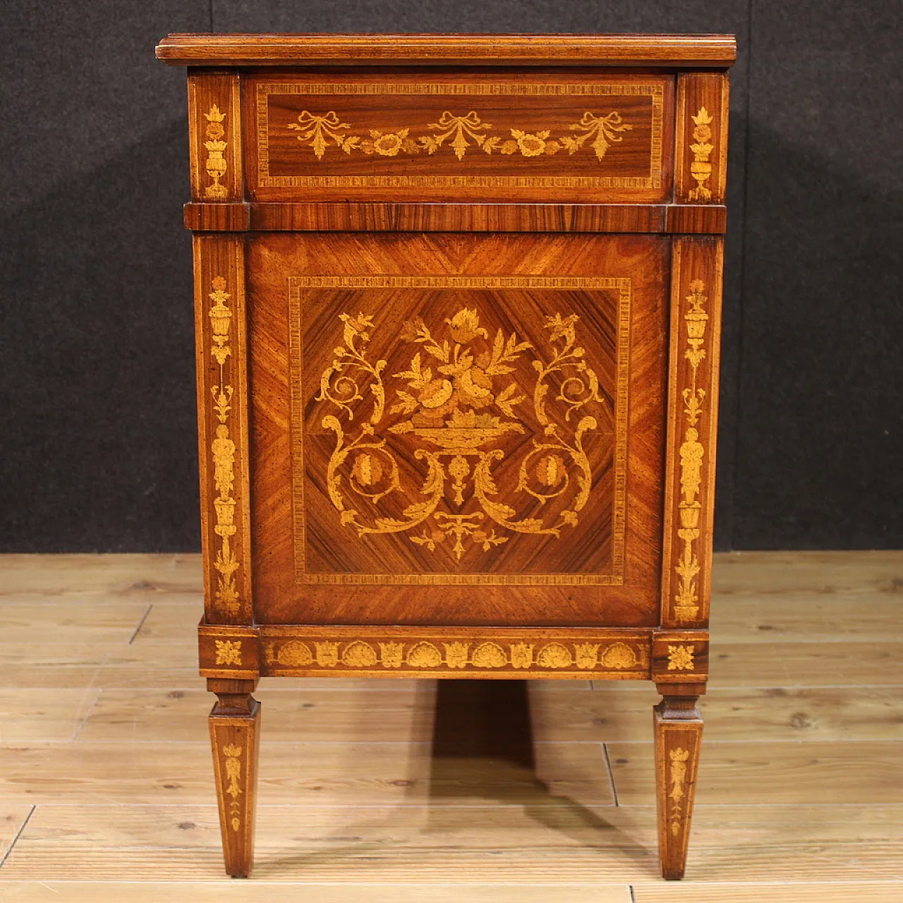 Italian inlaid chest of drawers in Louis XVI style, 20th century 4