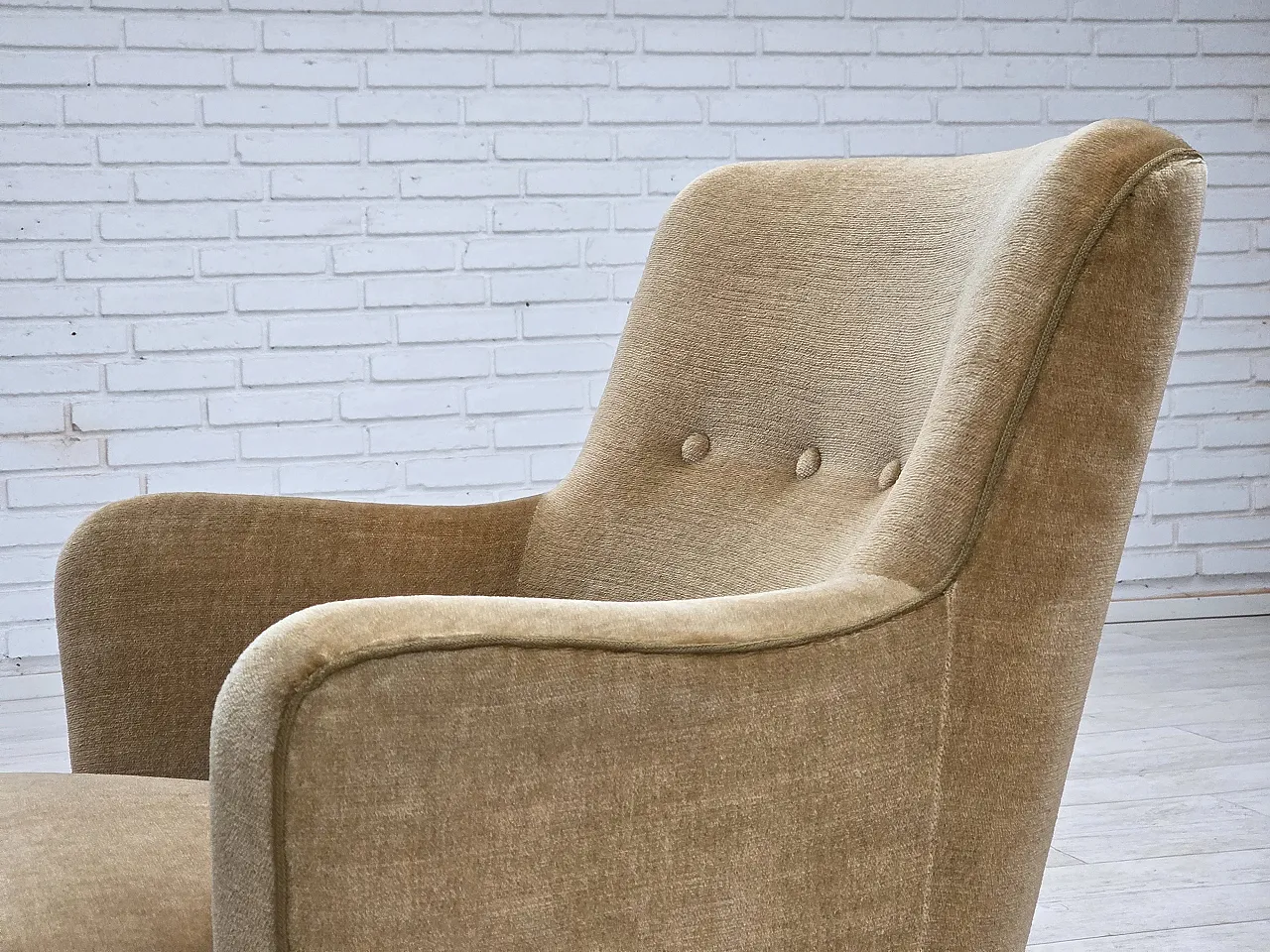 Danish armchair, light green velour, 1970s 16