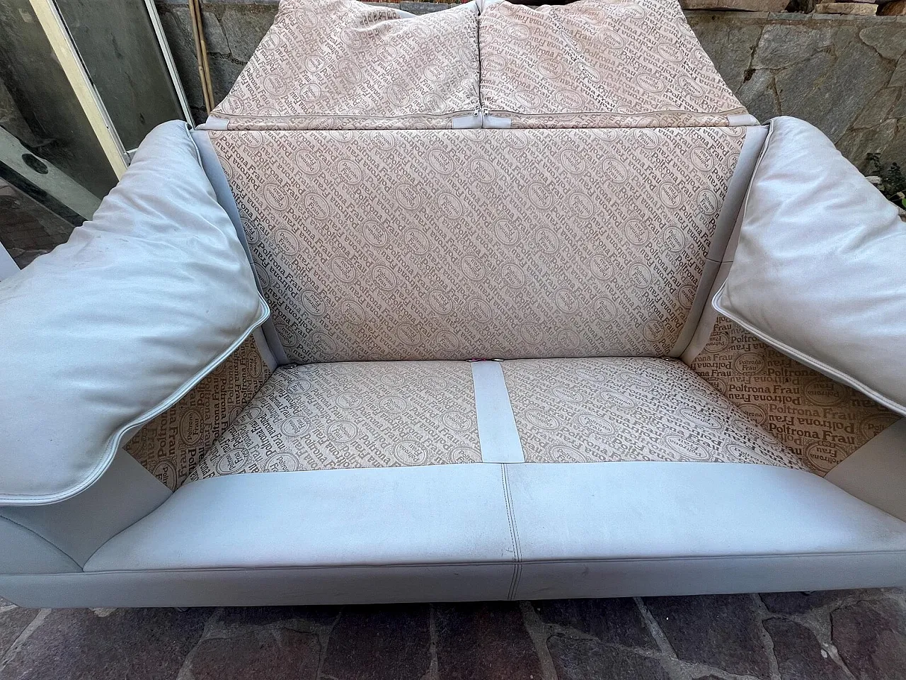 Serenade sofa by Tito Agnoli for Poltrona Frau, 1980s 6