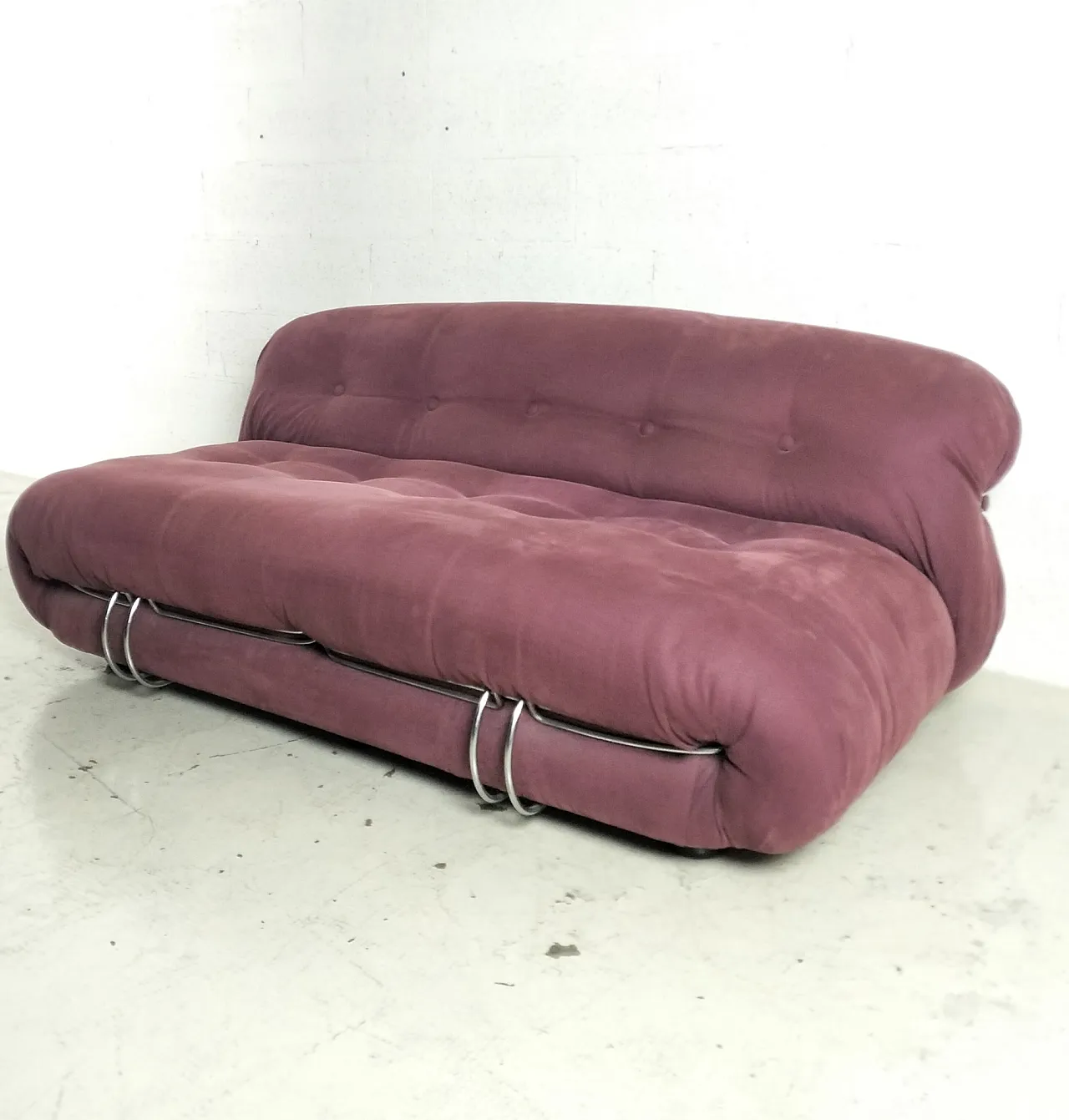Soriana 2 seater sofa by Afra and Tobia Scarpa for Cassina, 70s 2