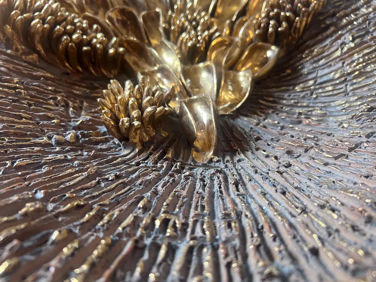 Gold plated centrepiece, clay and gold sculpture, 20th century 2