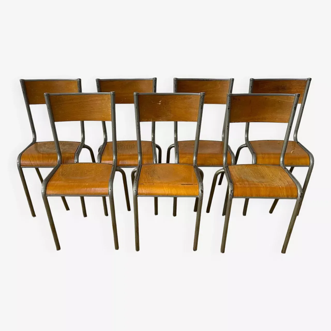 7 Industrial style gray metal school chairs, 20th century 1