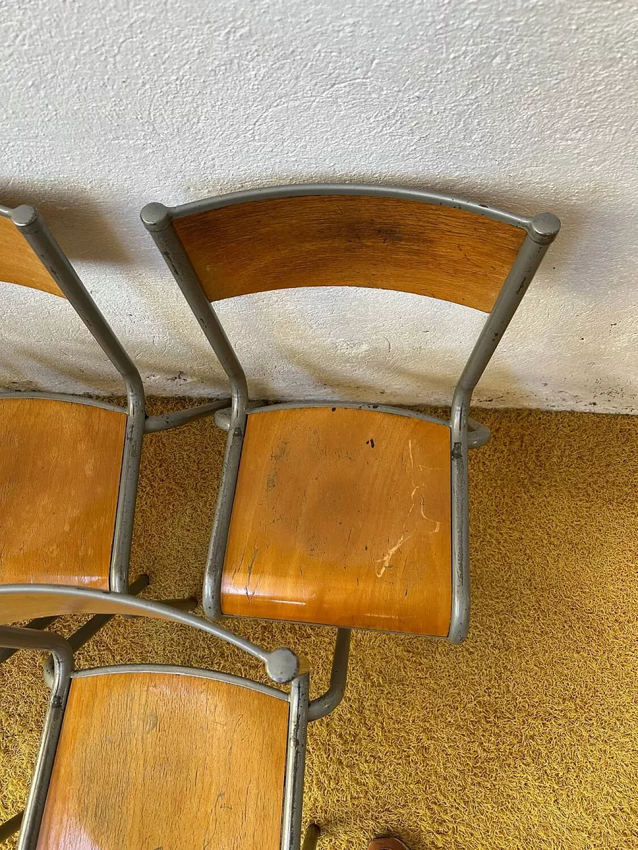 7 Industrial style gray metal school chairs, 20th century 3