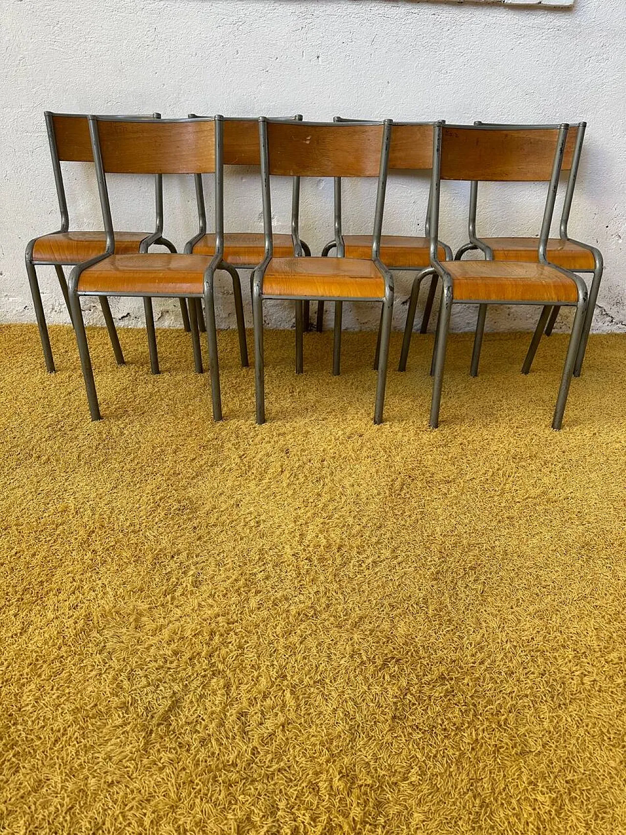 7 Industrial style gray metal school chairs, 20th century 4