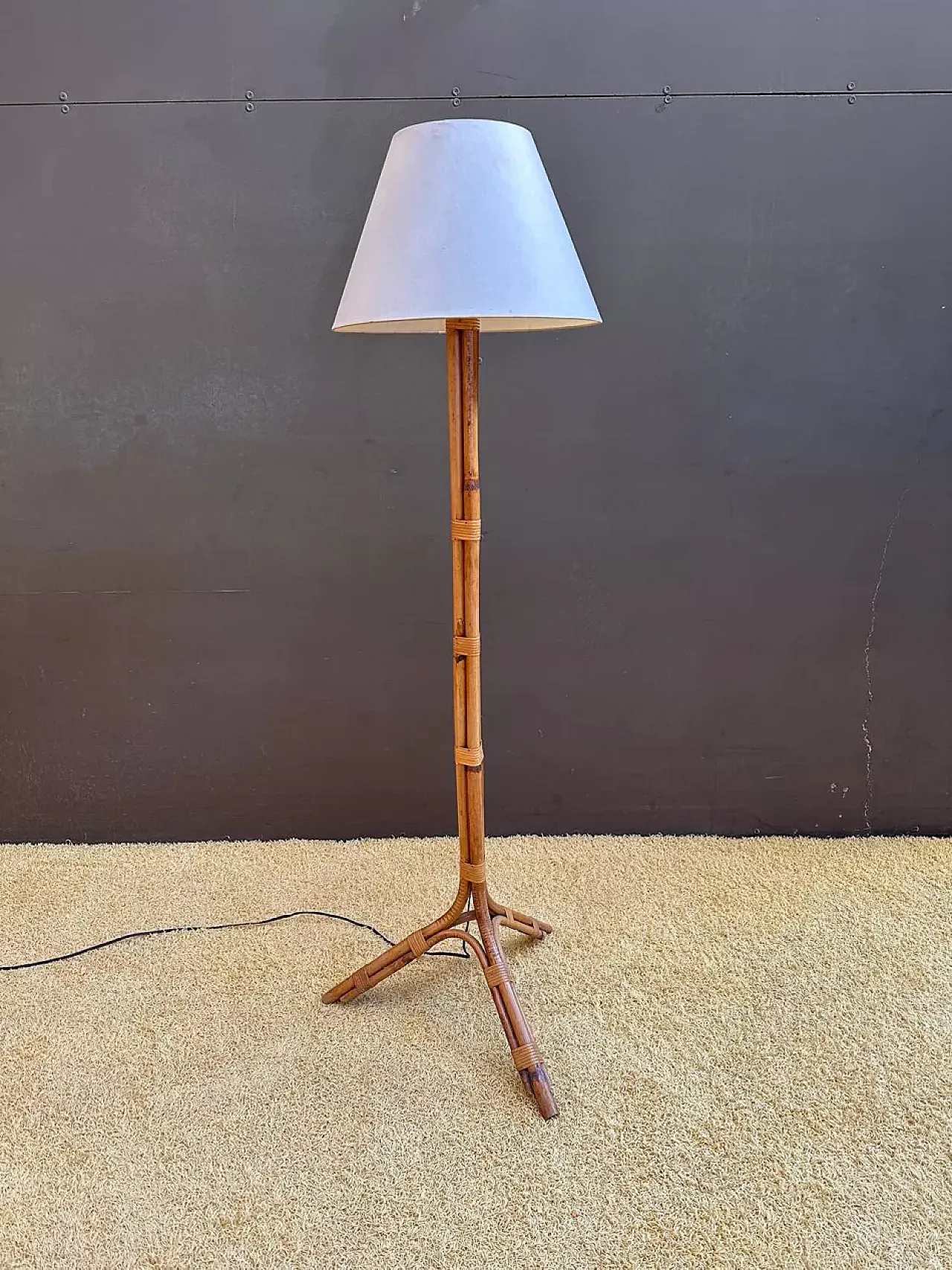 Floor lamp with rattan tripod, 1970s 2