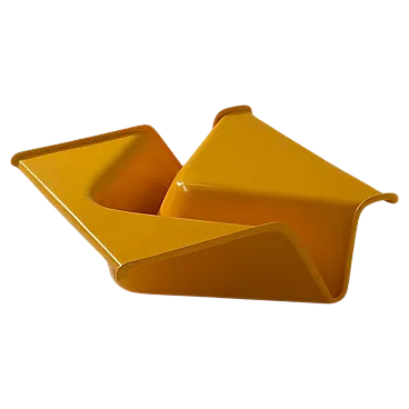 Tavolino giallo Kappa di Cesare Leonardi e Franca Stagi, anni '70