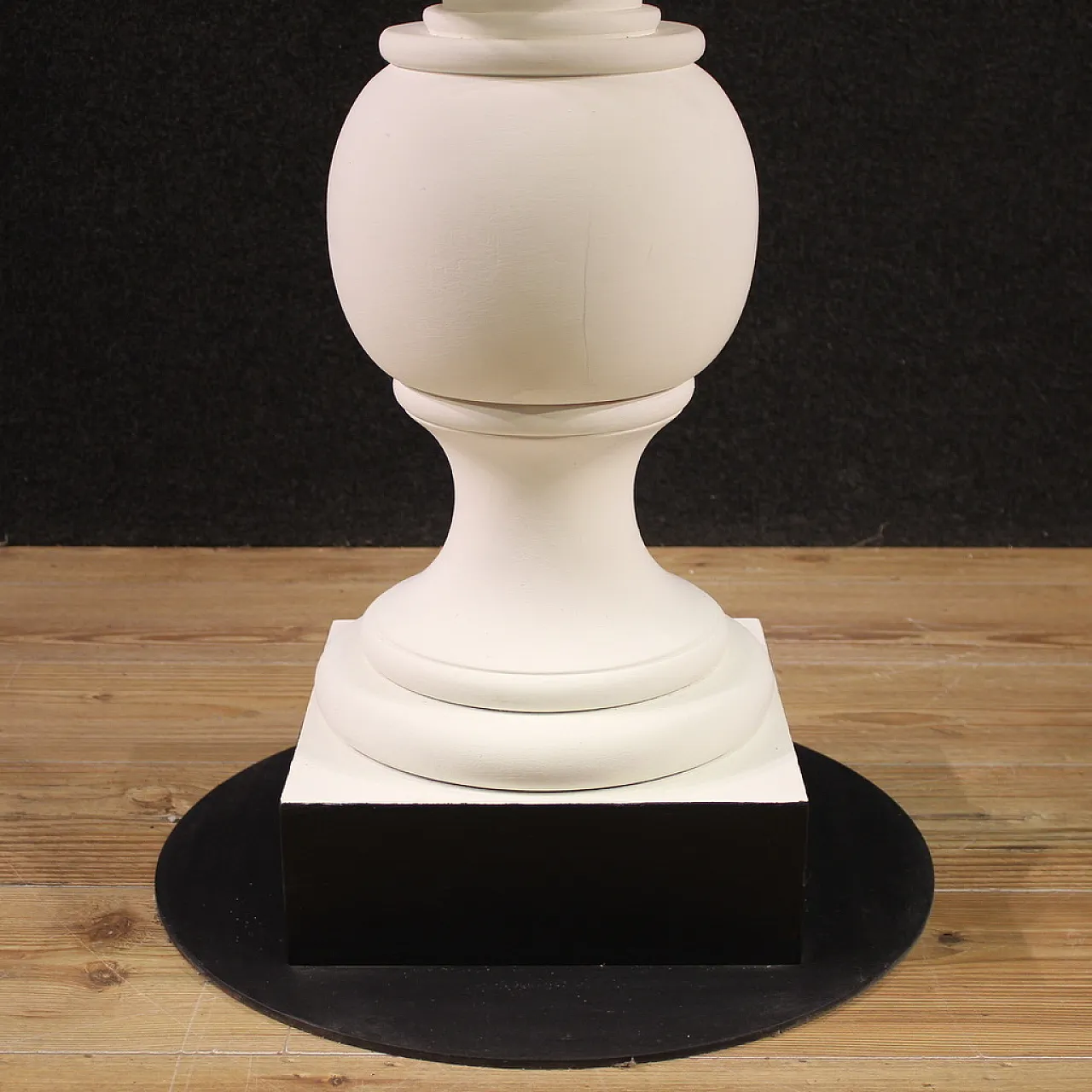 Modern Italian coffee table, 70s 5