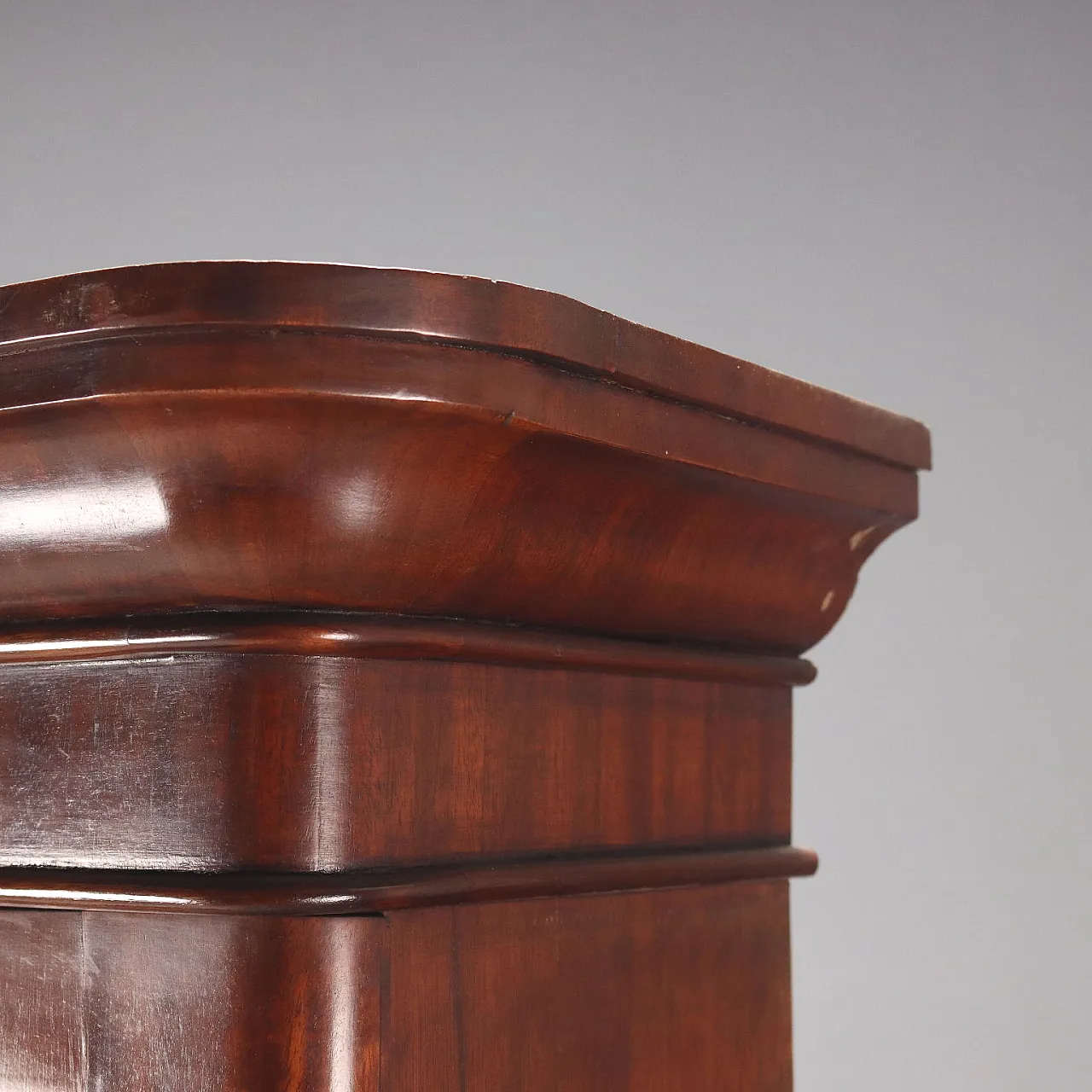 Libreria in mogano con cassetti e mensole, fine '800 7