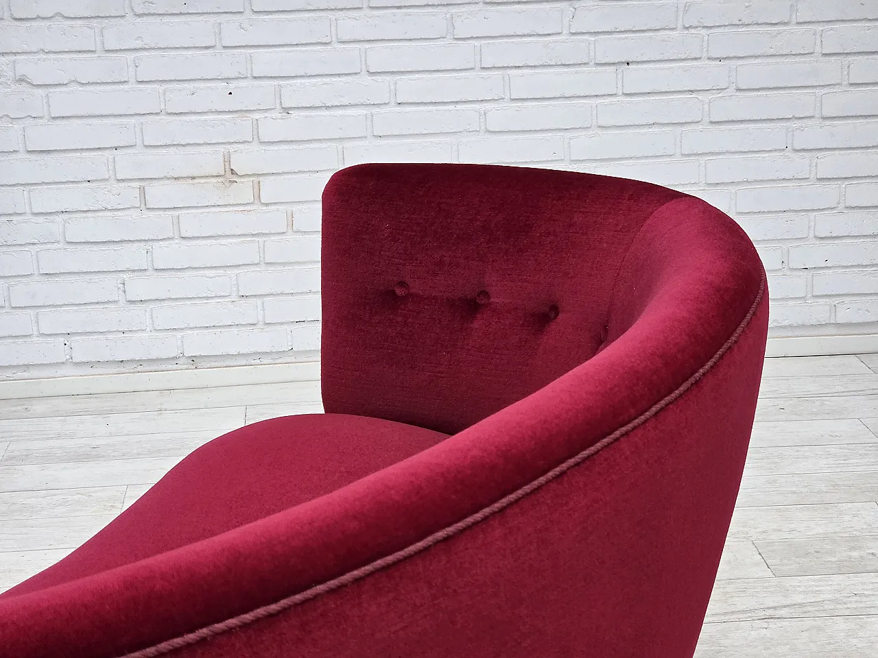 Danish 2-seater curved sofa, red velour, beech wood, 1970s 15