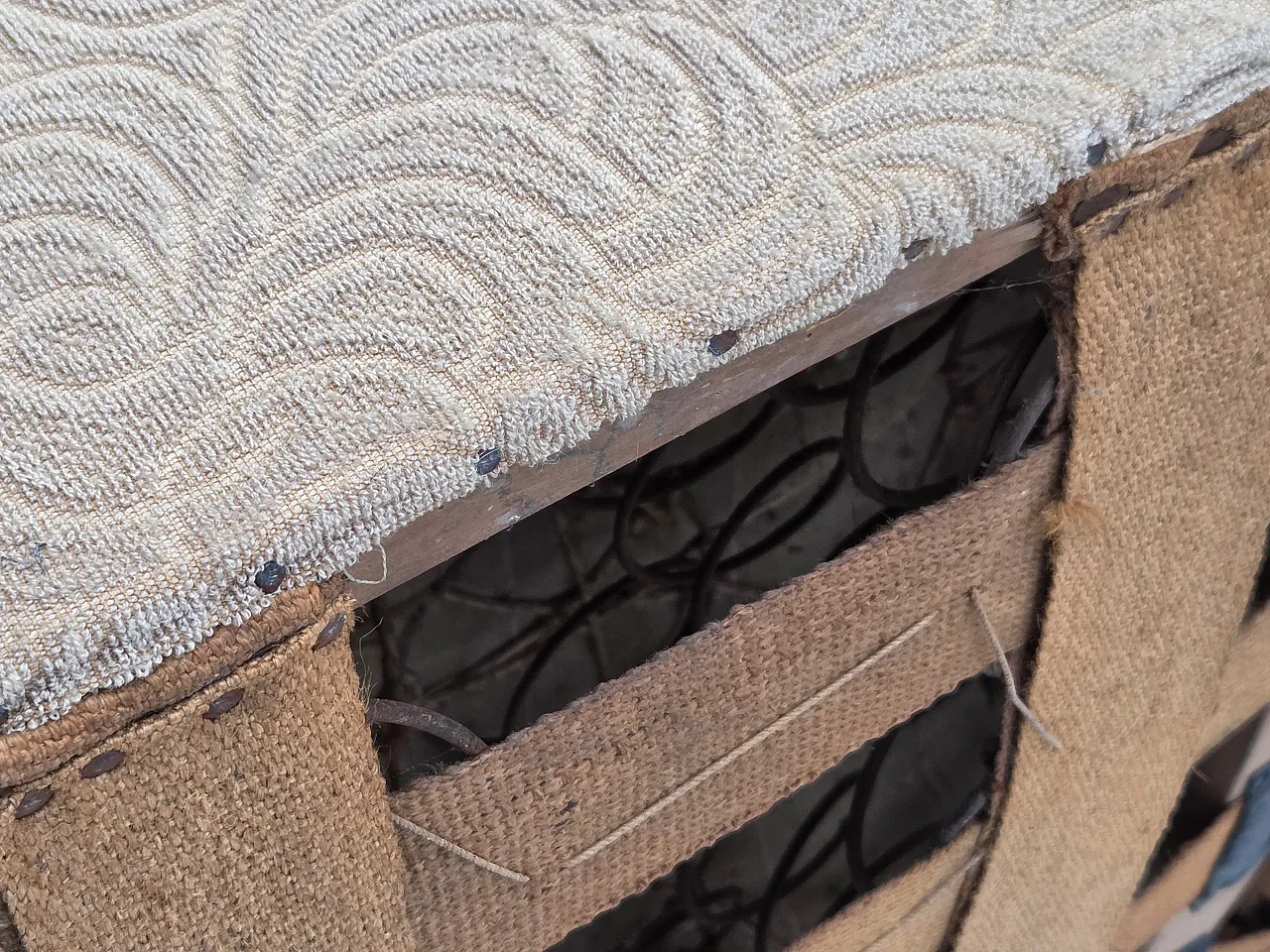 Danish sofa-daybed, red/beige wool, ash wood legs, 1950s 23