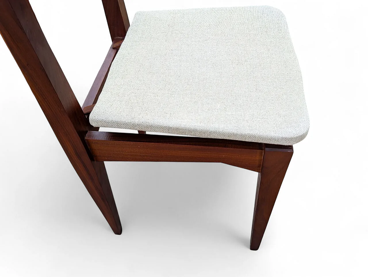 6 teak and white fabric chairs, 1950s 6