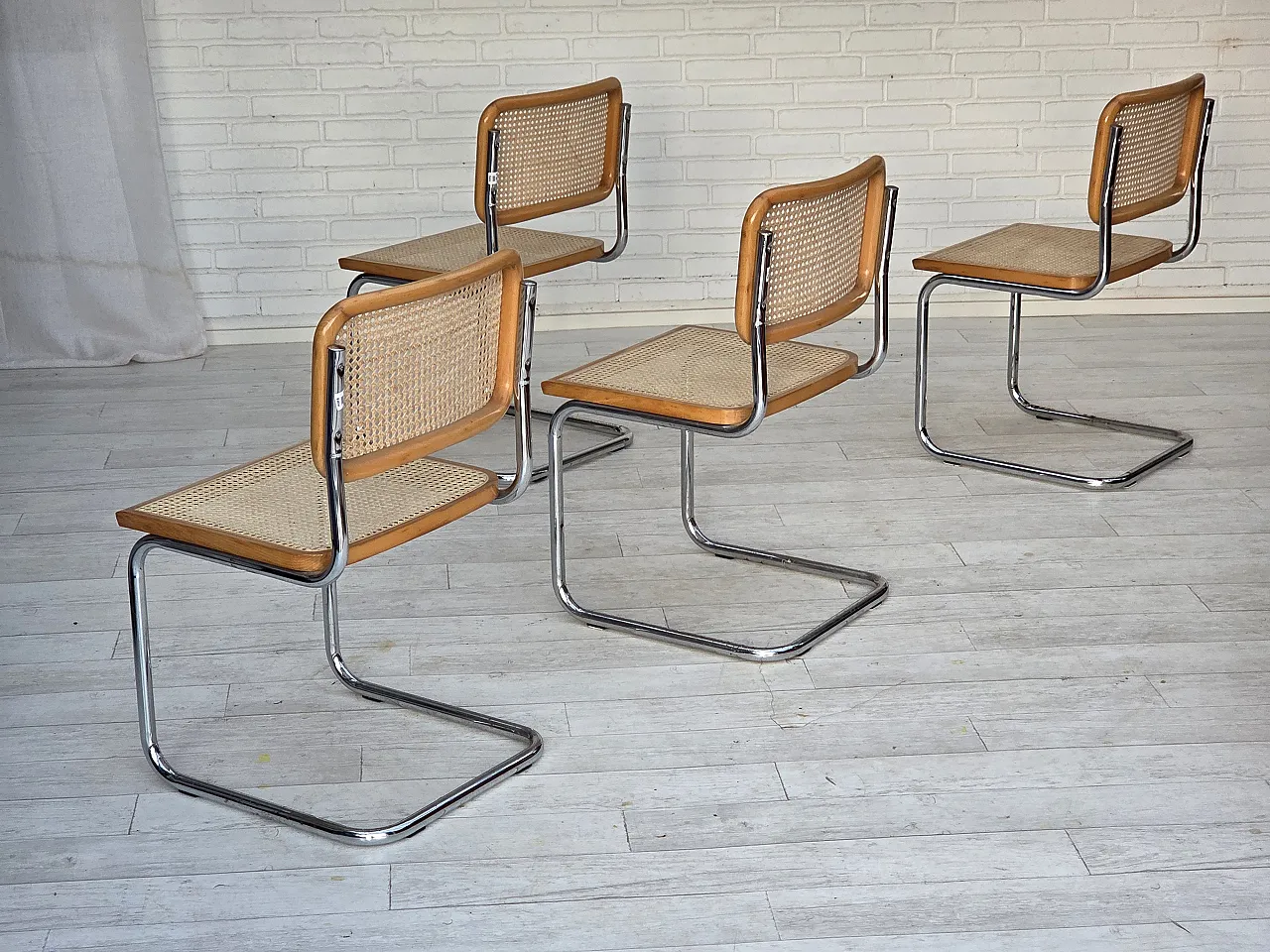 4 Italian chairs in Bauhaus style, chrome steel, 1970s 2